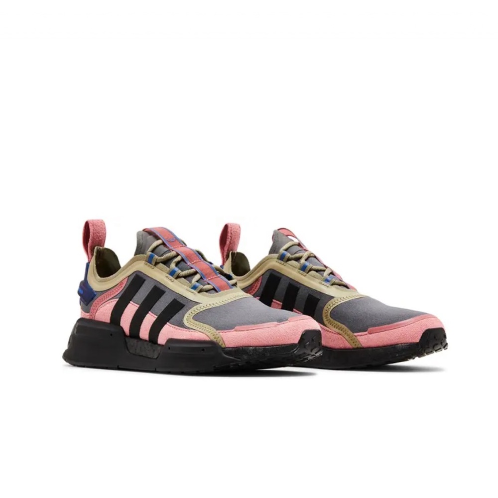 Adidas NMD V3 Suede 🌈 Sneaks